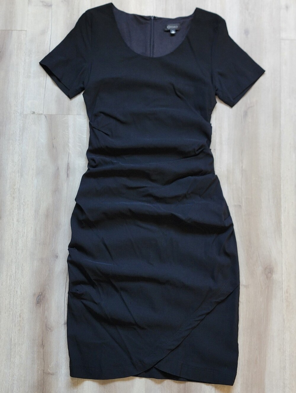 IDAO Black Short-Sleeve Ruched Sheath Dress